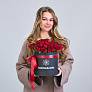 Букет из 51 красной розы в коробке  1